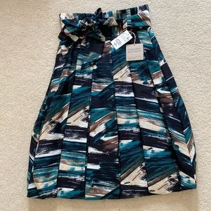 New with tags H&M pleated bubble skirt Margaret Van Den Bosch